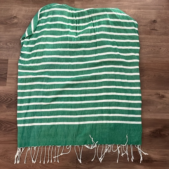 S/M Rose and Rose green striped swimsuit coverup - Picture 6 of 7